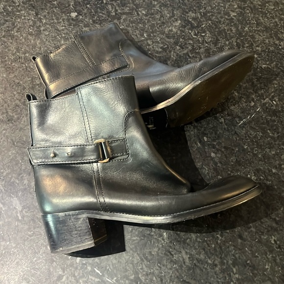 LADIES J CREW BOOTS - Picture 4 of 10